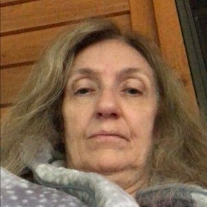 Meet your Posher, Debby